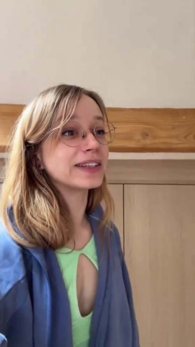 Vidéo Je T'ai Connue Petite